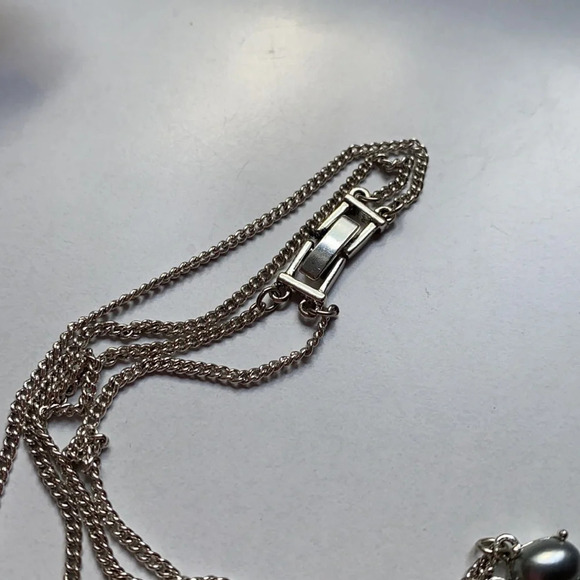 Monet pearl stone gam necklace 18 inches long silver look chain clasp - Picture 4 of 5